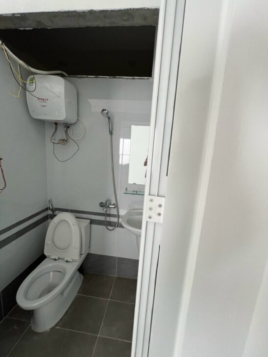 Bán nhà 176m2, 4 tầng, 18PN, 19WC, Hiệp Bình Chánh, Thủ Đức, 14.35 tỷ