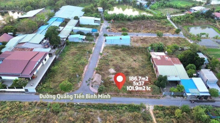 Chính chủ gửi mặt tiền kd Quảng Tiến Bình Minh, 1.6 tỷ 186.7m2