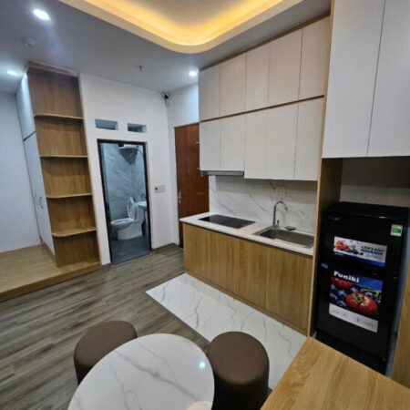 CCMN PHƯƠNG LIỆT THANG MÁY – 18 PHÒNG KK – Dt 63m2 8 tầng mt 5.5m Giá 19 tỷ