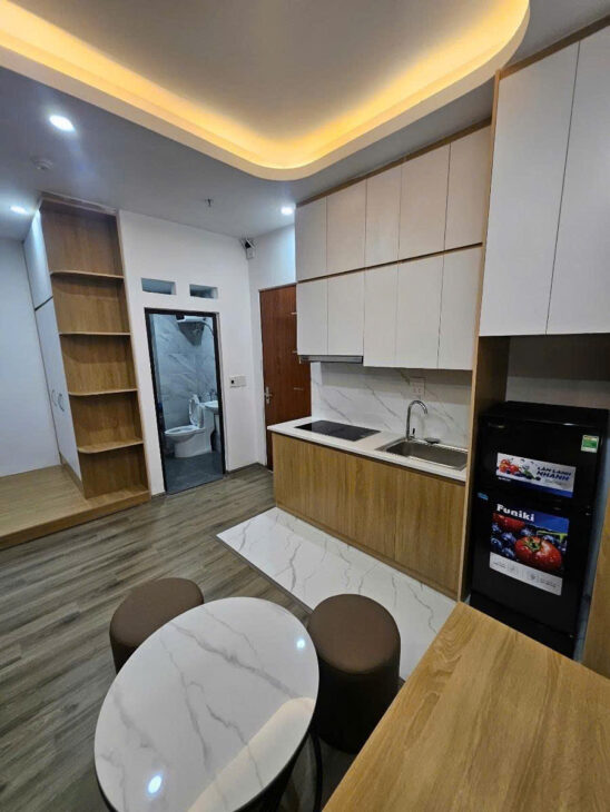 CCMN PHƯƠNG LIỆT THANG MÁY – 18 PHÒNG KK – Dt 63m2 8 tầng mt 5.5m Giá 19 tỷ