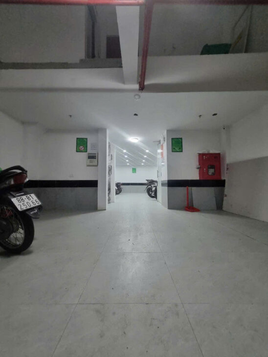 CCMN PHƯƠNG LIỆT THANG MÁY – 18 PHÒNG KK – Dt 63m2 8 tầng mt 5.5m Giá 19 tỷ