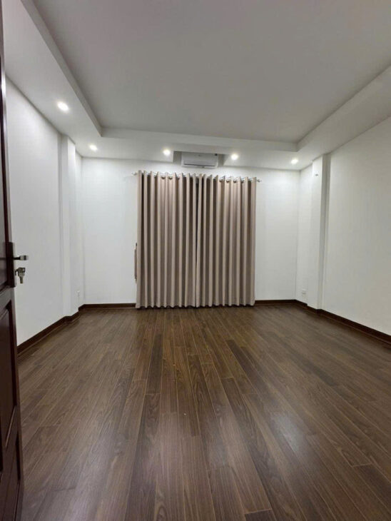 Pl LÊ TRỌNG TẤN – Ô TÔ THANG MÁY – KINH DOANH 57m2 5 tầng mt 4.9m Giá 19.6 tỷ