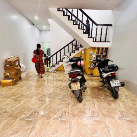 PL TRẦN QUỐC HOÀN – KINH DOANH – GARA – 2 THOÁNG 54m2 4 tầng mt 5m Giá 22.3 tỷ PL TRẦN QUỐC HOÀN – KINH DOANH – GARA – 2 THOÁNG 54m2 4 tầng mt 5m Giá 22.3 tỷ