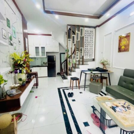 Bán nhà Ngọc Hà, Ba Đình, ngõ 3 gác, lô góc, 3 thoáng, 37m2, 5 tầng, chỉ 9.2 tỷ