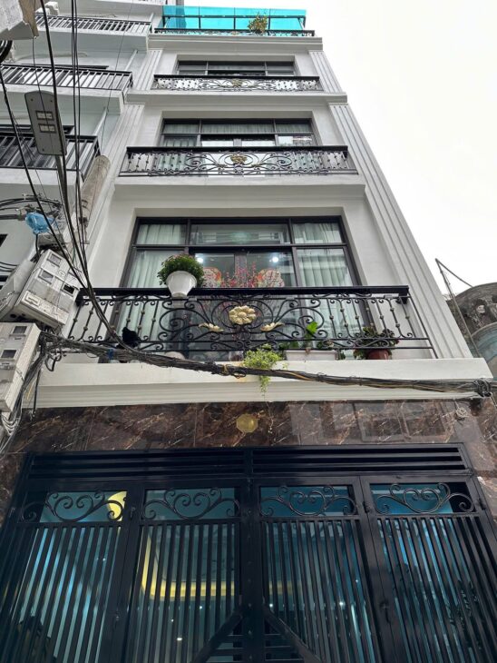 BÁN NHÀ HỒ TÙNG MẬU QUẬN BẮC TỪ LIÊM NHÀ ĐẸP DÂN XÂY NGÕ RỘNG NÔNG GẦN PHỐ THOÁNG TRƯỚC SAU 7,5 TỶ