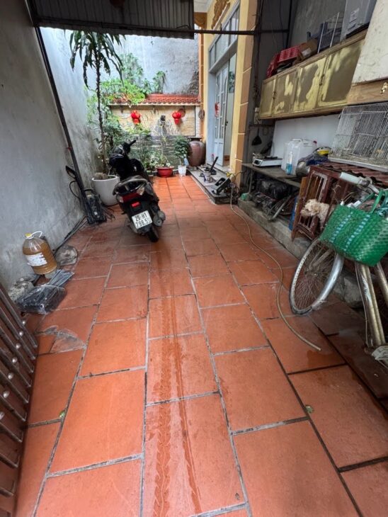 Bán nhà ngõ Khuyến Lương, Trần Phú, Hoàng Mai. DT 50m2, 1 tầng, 1 ngủ. Sổ đỏ chính chủ. Giá 5 tỷ.