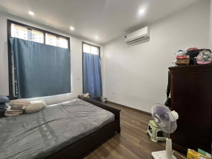 BÁN NHÀ LẠC LONG QUÂN CẦU GIẤY Ô TÔ VÀO NHÀ – NHÀ MỚI VỊ TRÍ ĐẸP 60M 15 TỶ