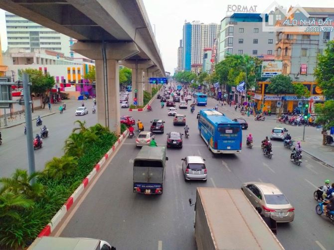 Cho thuê nhà mặt phố Lê Trọng Tấn Phường La khê, 70m2, mặt tiền 8m, đẹp nhất phố.