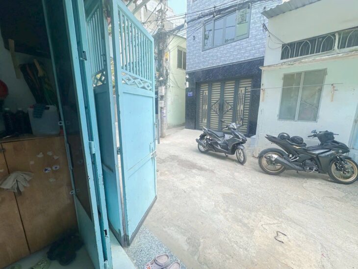 Hẻm Ô Tô Nơ Trang Long Bình Thạnh