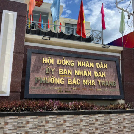 BÁN NHÀ MẶT TIỀN PHƯỜNG BẮC NHA TRANG. (ĐƯỜNG 3 XE HƠI)