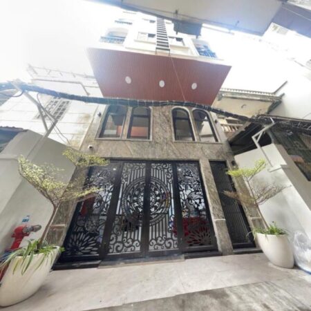 BÁN NHÀ DÒNG TIỀN PHÁO ĐÀI LÁNG ĐỐNG ĐA 6 TẦNG THANG MÁY 20 PHÒNG DOANH THU 1,3 TỶ/NĂM GIÁ 23,5 TỶ