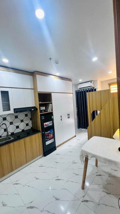 BÁN NHÀ DÒNG TIỀN PHÁO ĐÀI LÁNG ĐỐNG ĐA 6 TẦNG THANG MÁY 20 PHÒNG DOANH THU 1,3 TỶ/NĂM GIÁ 23,5 TỶ