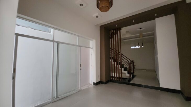 Siêu Phẩm Quang Trung Nhà Đẹp Giá Mềm Hẻm Ôtô