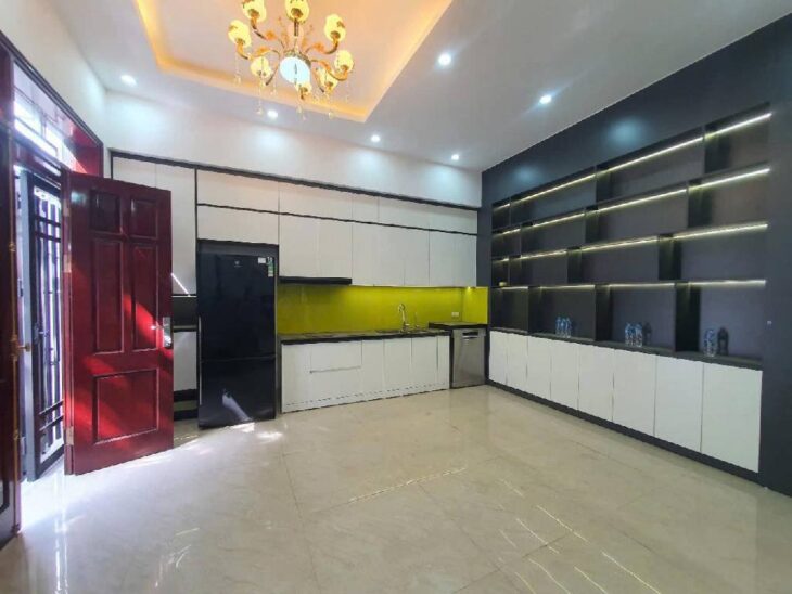 BÁN NHÀ THỤY KHUÊ 50M 5 TẦNG MT 4,6M Ô TÔ ĐỖ – SÁT PHỐ – KINH DOANH – NHỈNH 14 TỶ