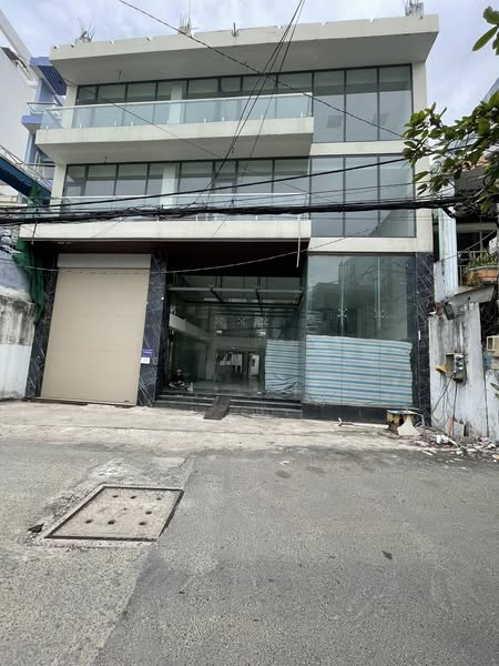 Bán Toà Nhà Xây Dựng Khai Thác Hết Công Năng