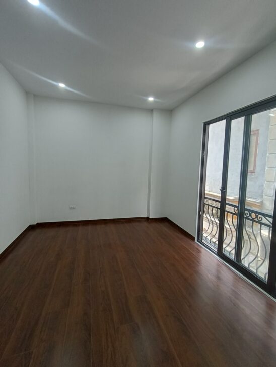 BÁN NHÀ VĨNH PHÚC BA ĐÌNH NHÀ MỚI 6 TẦNG THANG MÁY LÔ GÓC KINH DOANH 35M 8,2 TỶ