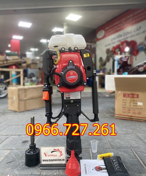 Máy đóng cọc cầm tay 4 thì Kawasaki KW680 – Chạy xăng, mạnh mẽ, dễ thao tác