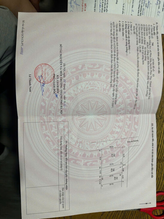 BÁN GẤP 46,8M PHÚC HÒA, PHÚC THỌ. Ô TÔ THÔNG. TC NHỈNH 2 TỶ XÍU