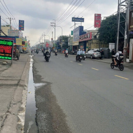 Bán nhà mặt tiền 1 trệt 3 lầu 5x20m giá 10,5 tỷ Đường Nguyễn Ảnh Thủ