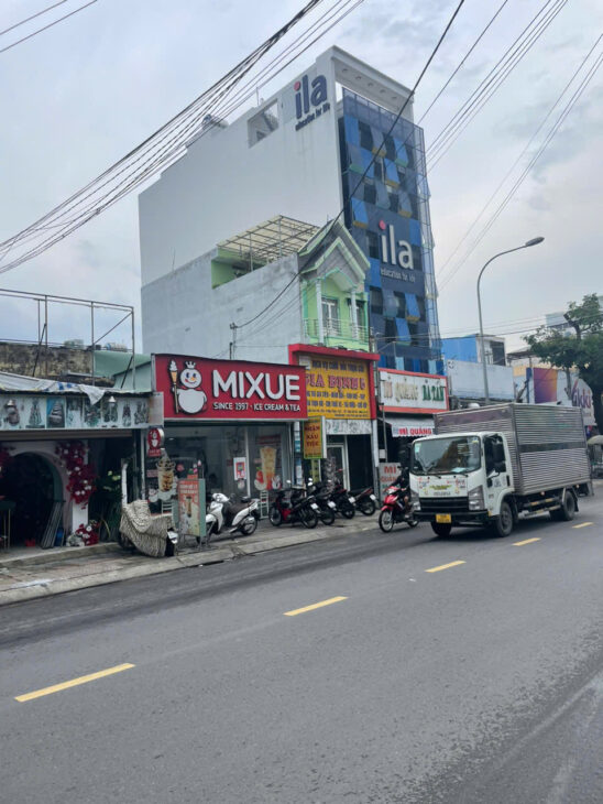 Bán nhà mặt tiền 1 trệt 3 lầu 5x20m giá 10,5 tỷ Đường Nguyễn Ảnh Thủ