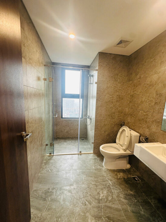 Chính chủ bán căn hộ 54m2 2 phòng ngủ, 2 vệ sinh tại tòa Zurich 2 vinhomes ocean park 1- Vị trí