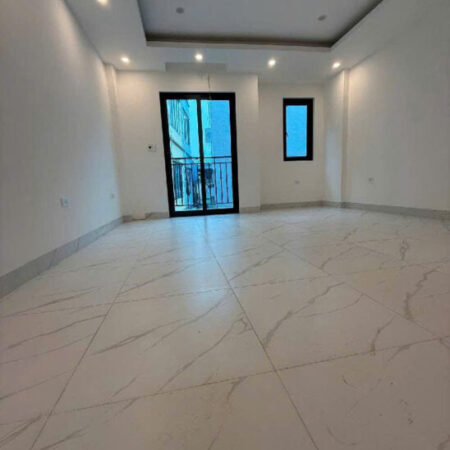 NHÀ LIÊN MẠC – 36M² – 4 TẦNG – Ô TÔ ĐỖ CẠNH NHÀ – SỔ ĐỎ VUÔNG ĐẸP -5,3 TỶ