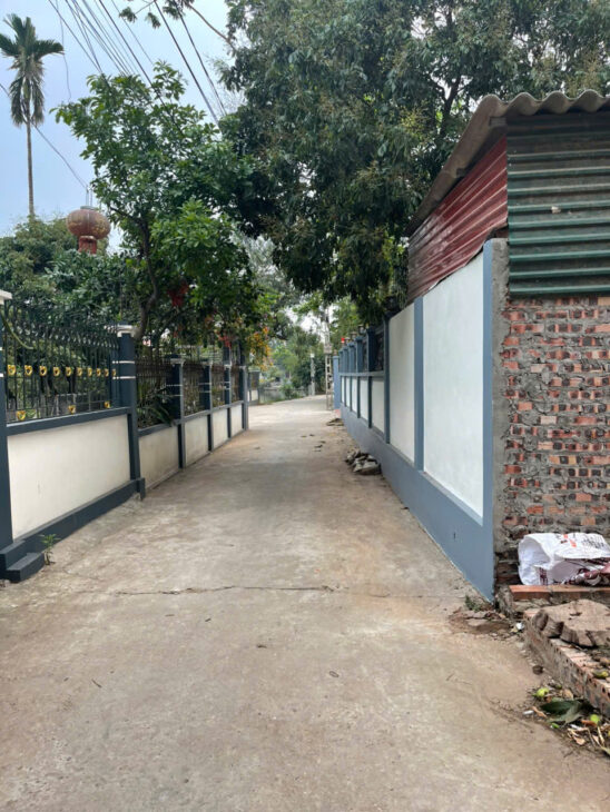 Nhỉnh 1 tỷ, sở hữu 40m Phúc Thọ, gần hồ điều hòa, dân cư đông đúc. Sẵn sổ giao dịch