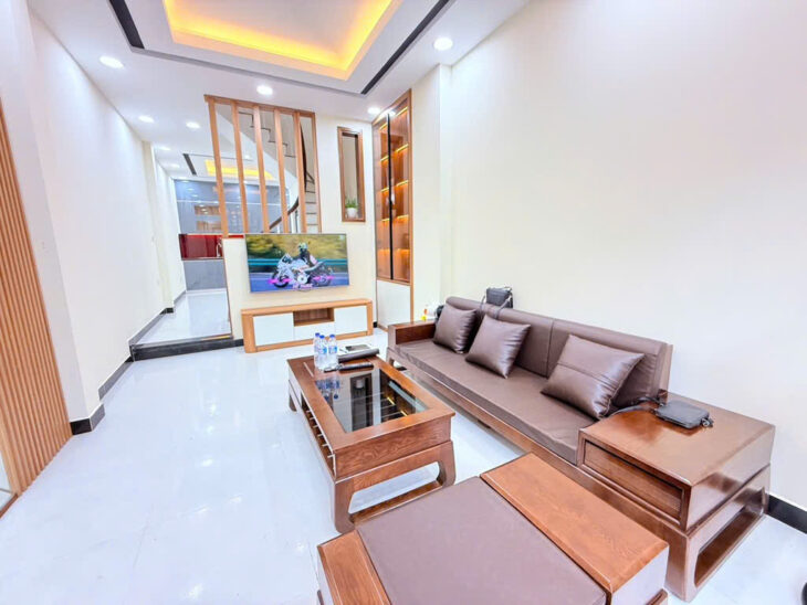 Nhà đẹp Xuân Phương 50m2-5 tầng, Lô góc 2 thoáng NT đẹp, gần phố, giá 6.9tỷ