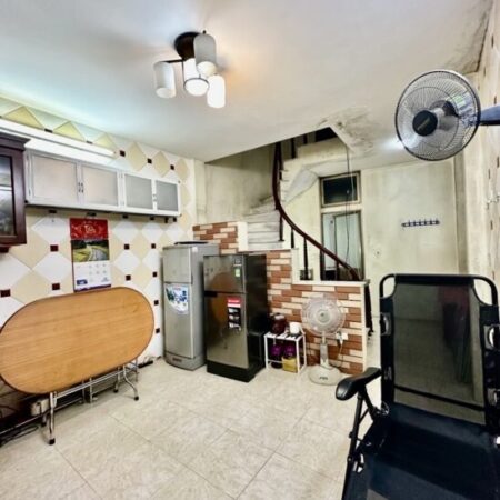 PHỐ TÂY SƠN – Đống Đa-gần phố -VIEW HỒ- 28m2-6 tầng:giá chỉ 6.6 tỷ