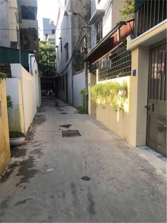 Chính Chủ Cần Bán Lô Đất Tặng Căn Nhà Cấp 4 Tại Khu 4, P.Tân Bình, Hải Dương