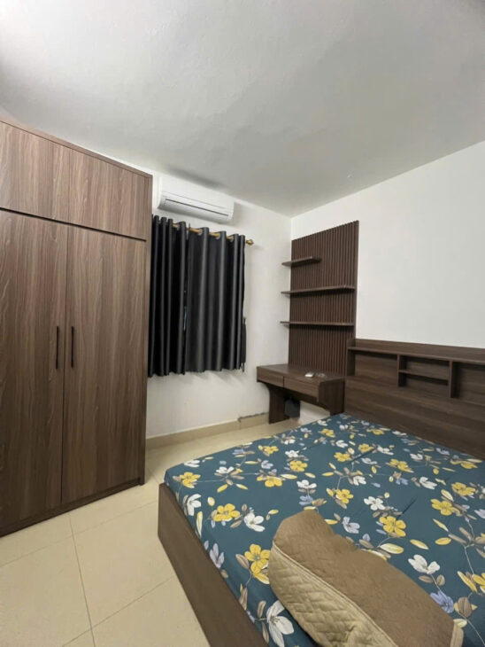 Nhà đẹp Lô Góc 4 tầng 43m Ô Tô tại ngõ 107 Hồng Mai, HBT