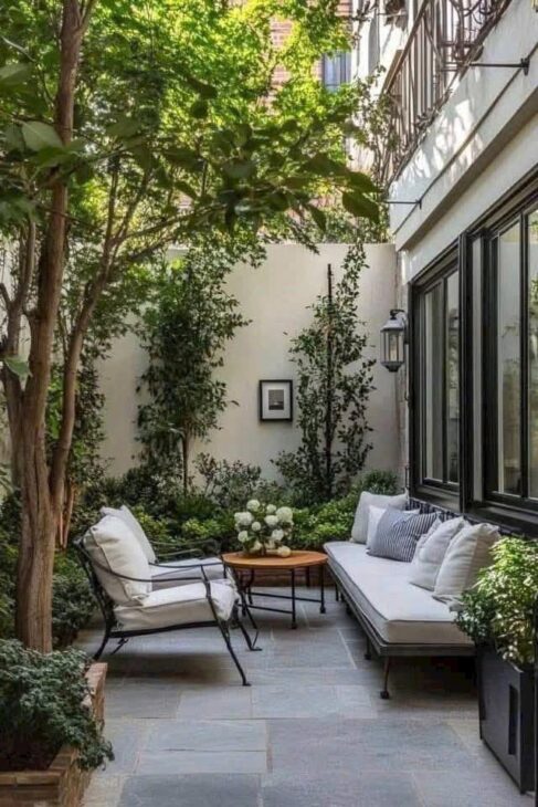 BÁN LIỀN KỀ TRỤC ĐƯỜNG CHÍNH HỪNG ĐÔNG, DT 120M- VINHOMES ĐAN PHƯỢNG. GIÁ CHỈ 30 TỶ