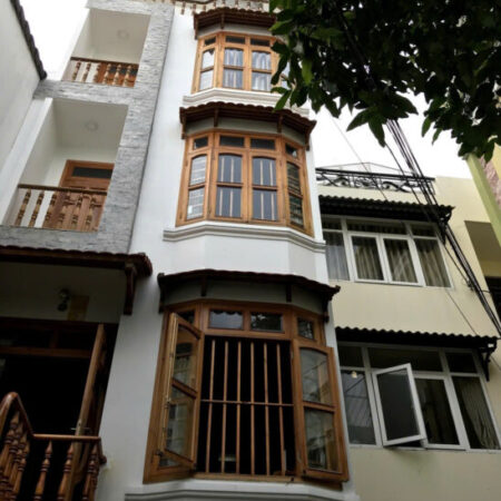 BIỆT THỰ MINI- OTO NGỦ TRONG NHÀ-SIÊU VIP- TẶNG FULL NỘI THẤT