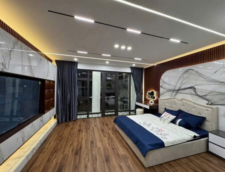 Siêu Phẩm Lô Góc Trịnh Văn Bô 42m2 – 7 Tầng Thang Máy – Full Nội Thất Châu Âu, 8.15 Tỷ