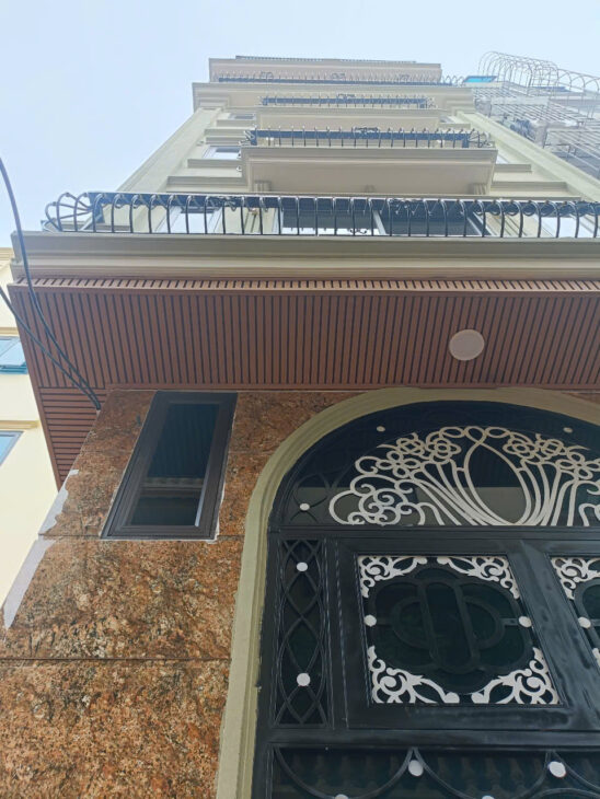 Siêu Phẩm Lô Góc Trịnh Văn Bô 42m2 – 7 Tầng Thang Máy – Full Nội Thất Châu Âu, 8.15 Tỷ