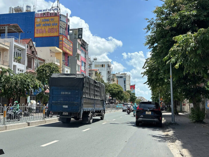 Nhà đẹp 6 lầu T/máy hẻm 10m Nguyễn Văn Lượng ngang 5.2m 88m2 ngay Cityland P.10 chỉ 18 tỷ