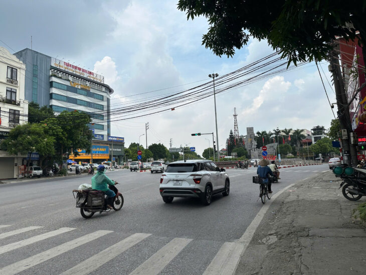 BÁN ĐẤT TRUNG TÂM ĐAN PHƯỢNG – 42M² – OTO THÔNG, chỉ hơn 3 tỷ.