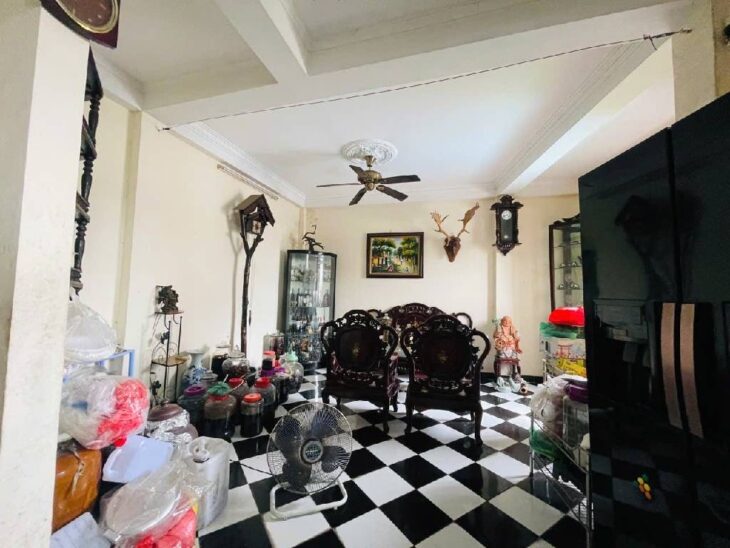 bán nhà mặt phố TÂY SƠN Đống Đa.lô góc 27/35m2-9 tầng-mt 6m:giá chỉ 15 tỷ