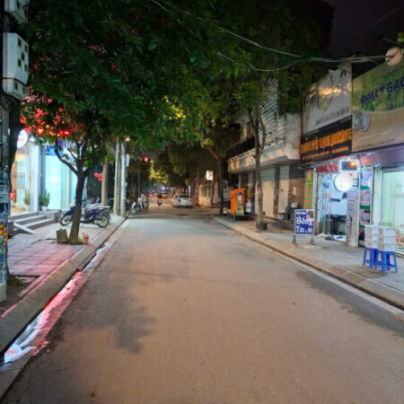 7 tầng nhà dân mới, Xuân La, Tây Hồ, ô tô vào nhà, kinh doanh đỉnh