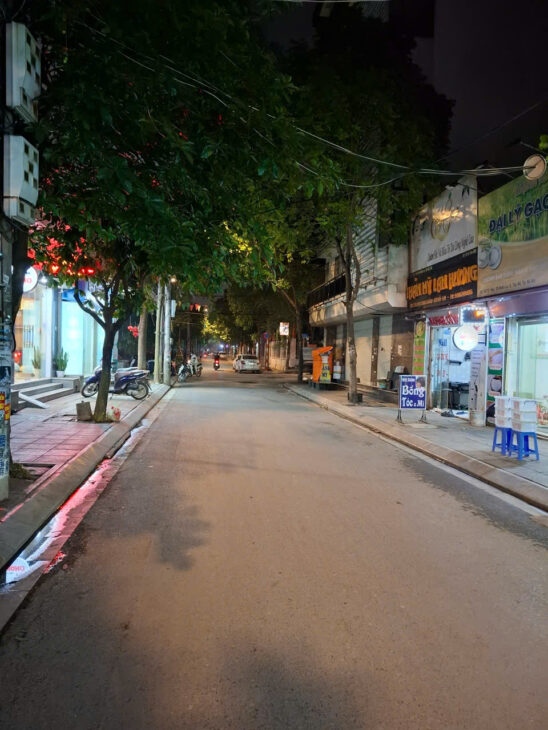 7 tầng nhà dân mới, Xuân La, Tây Hồ, ô tô vào nhà, kinh doanh đỉnh