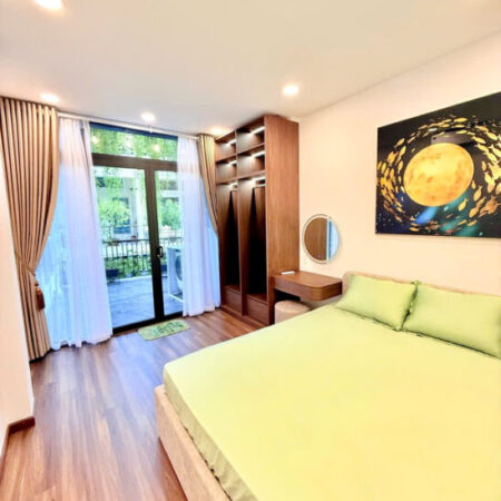 BÁN NHÀ PHÚ NHUẬN- MẶT TIỀN NGUYỄN TRỌNG TUYỂN- 4 TẦNG 3 PHÒNG NGỦ NỘI THẤT NGHỈ DƯỠNG: Nhỉnh 7 Tỷ