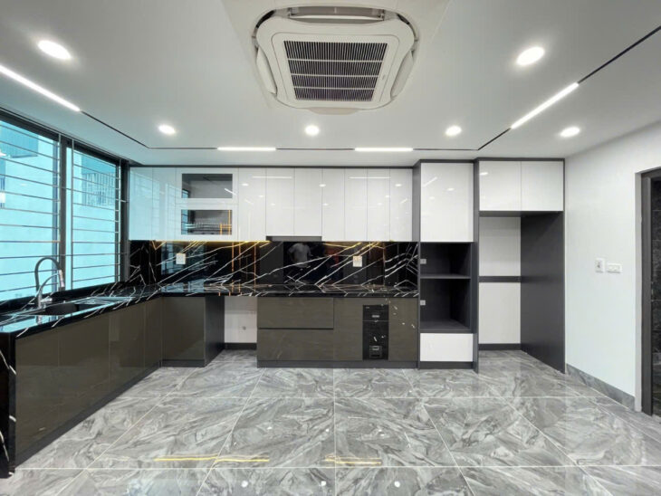 BÁN NHÀ NGUYỄN ĐỨC CẢNH- HOÀNG MAI, 98 M2, 7 TẦNG THANG MÁY, GIÁ 29,5 TỶ.