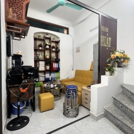 ???? NHÀ -ĐẶNG TIẾN ĐÔNG-SÁT HỒ HOÀNG CẦU DT28/31MX5 TẦNG GIÁ CHỈ 9 TỶ