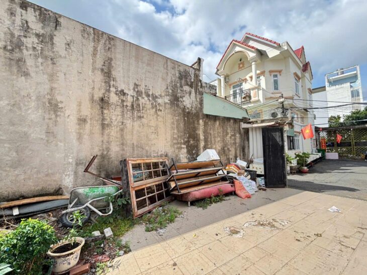 BÁN NHÀ C4 HXH NGỦ SÂN GẦN MẶT TIỀN ĐưỜNG LÀNG TĂNG PHÚ TNPA- 4.8 TỶ