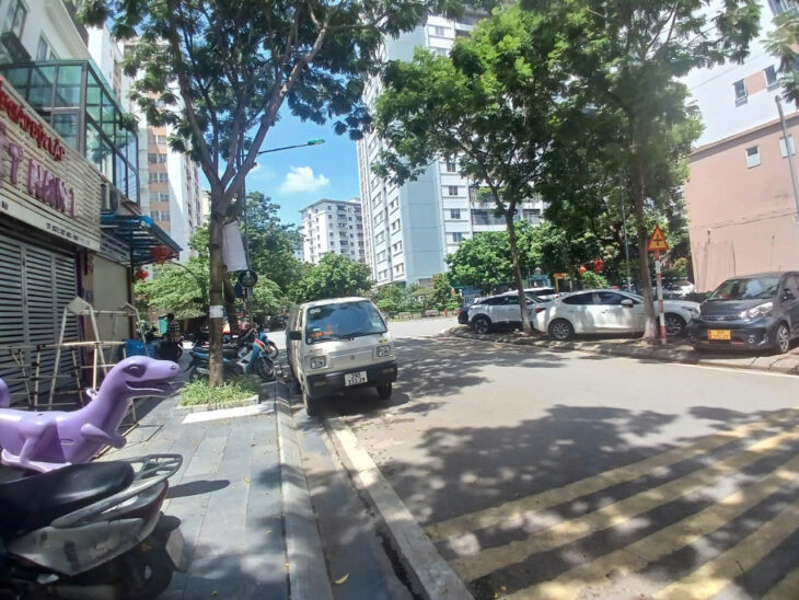 BÁN BIỆT THỰ TÂY NAM LINH ĐÀM- HOÀNG MAI, 180 M2, 4 TẦNG, MT 10 M, GIÁ 58 TỶ.