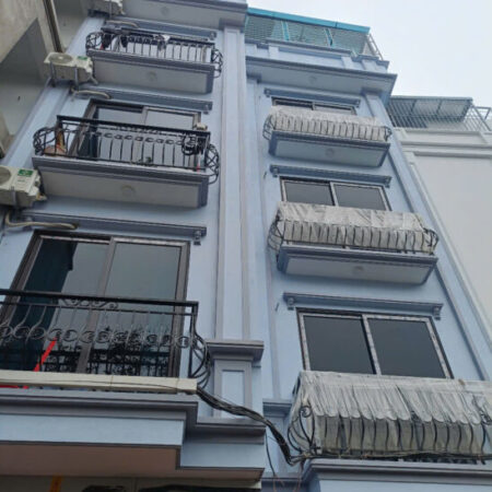 Nhà đẹp Vân Canh – 42m2 – 5T, ngõ thông thoáng, ô tô Gần FPT, ĐH Công Nghiệp, giá 5.3 tỷ