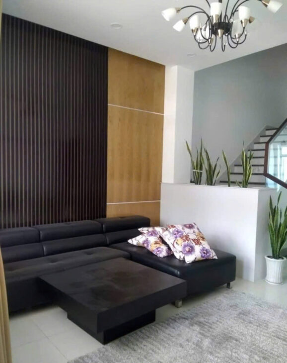 Bán nhà mặt phố Q.9, 115m², 3 tầng, 8.7 tỷ, sổ hồng