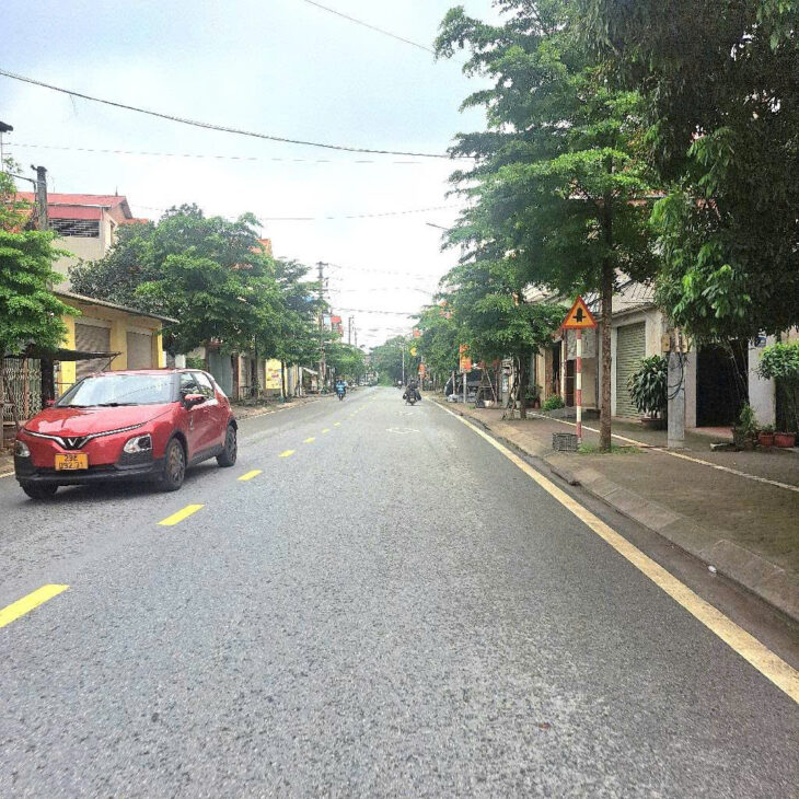 BÁN NHÀ PHỐ TÔ KHÊ,GIA LAM – 80M² – 4.5 TẦNG – 3 MẶT THOÁNG –KINH DOANH Ô TÔ TRÁNH – HON 9TY