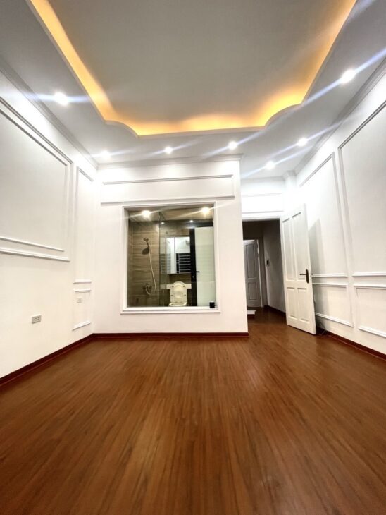 PHỐ THÁI HÀ,ĐẤT PHÂN LÔ,Ô TÔ NGỦ TRONG NHÀ-DT43M2-4 TẦNG GIÁ CHỈ 13,9 TỶ