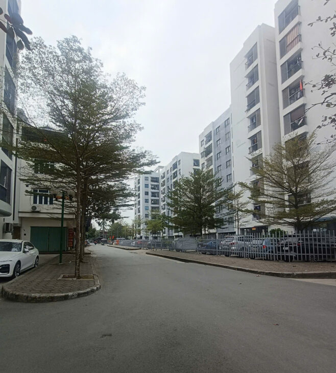 Bán đất Phân lô Quân đội Lai Xá 62 m2, 2 ô tô tránh kinh doanh, giá 8 tỷ68